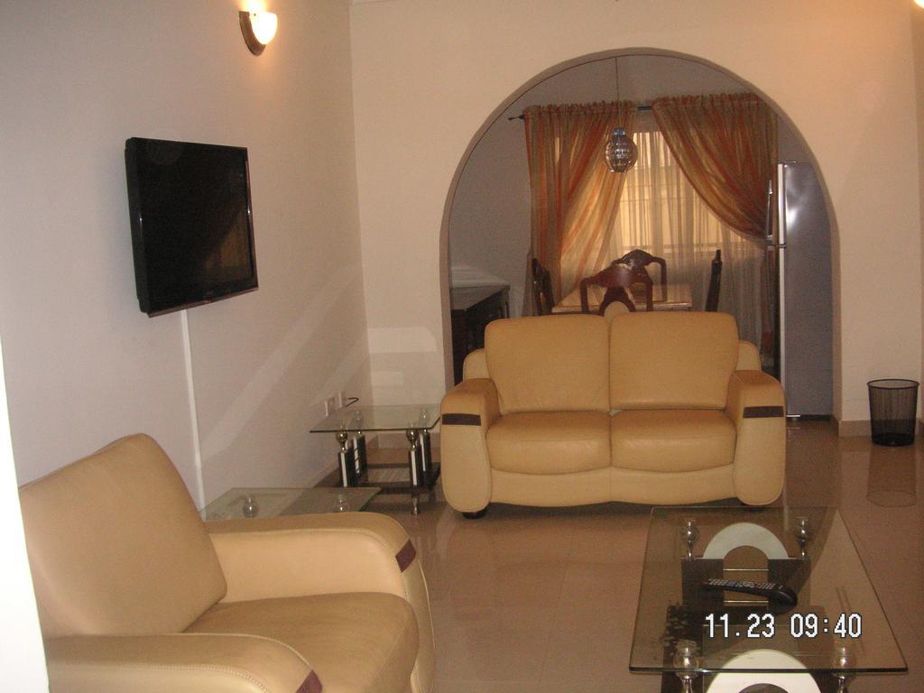 The Habitat Suites International Lagos Szoba fotó
