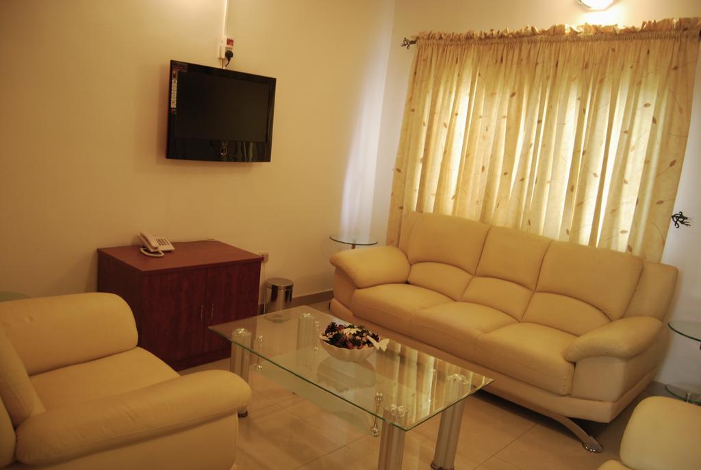 The Habitat Suites International Lagos Kültér fotó