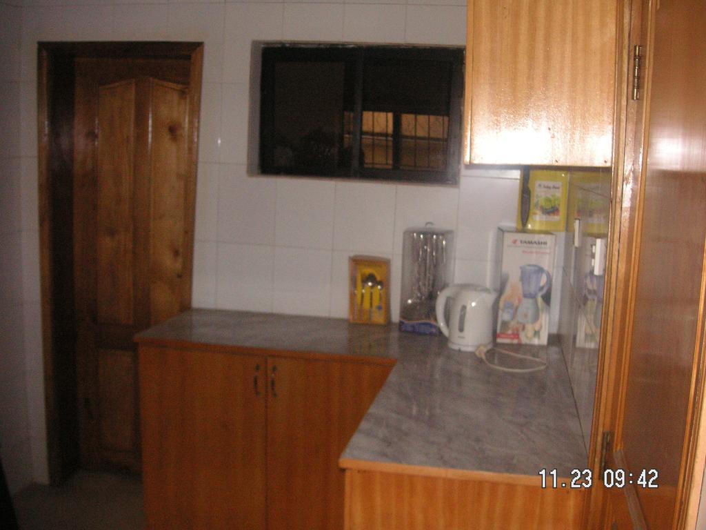 The Habitat Suites International Lagos Szoba fotó
