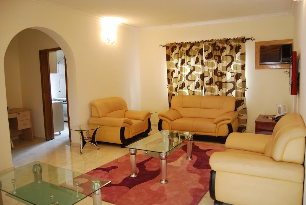 The Habitat Suites International Lagos Szoba fotó