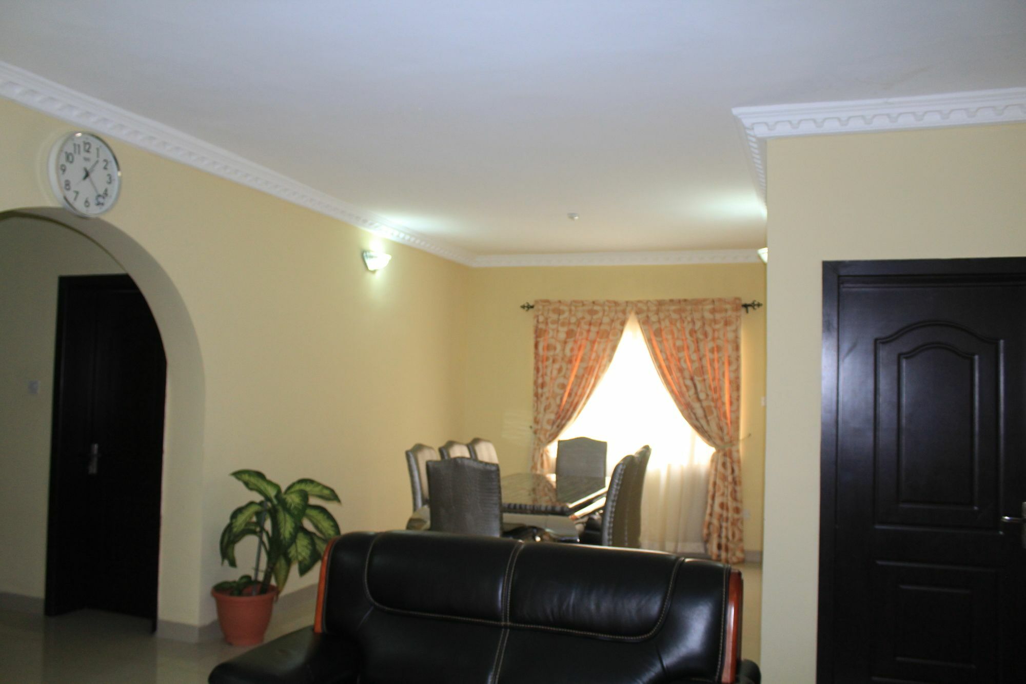 The Habitat Suites International Lagos Kültér fotó